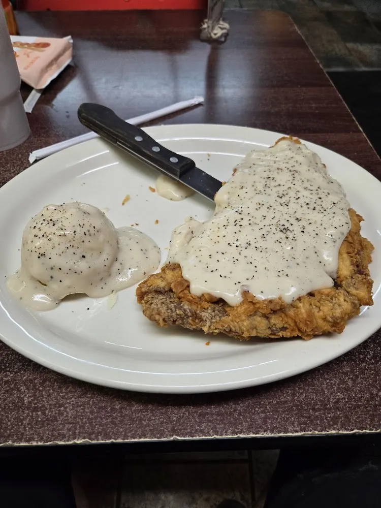 The Biggest & Beat Chicken Fried Steak Plate